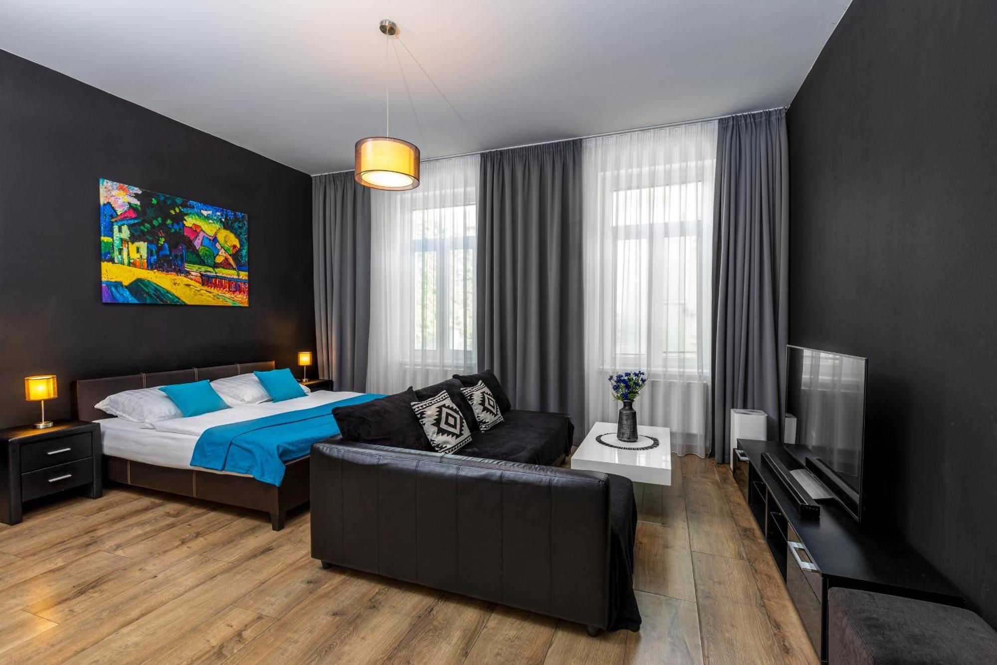 Skackava - Beautiful New Apartment In Direct Centrum, 24H Self Check-In Banska Bystrica Exterior photo