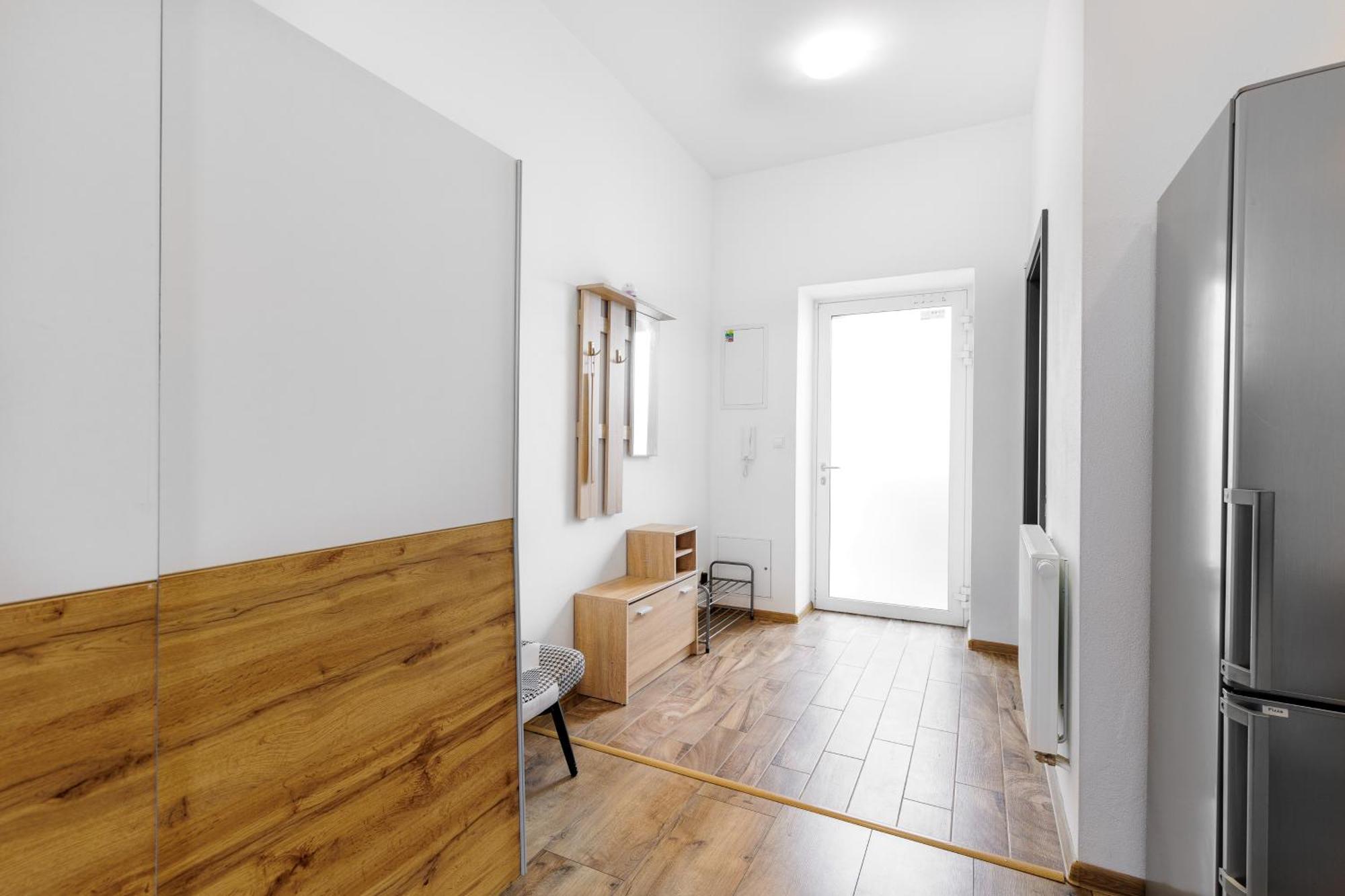 Skackava - Beautiful New Apartment In Direct Centrum, 24H Self Check-In Banska Bystrica Exterior photo